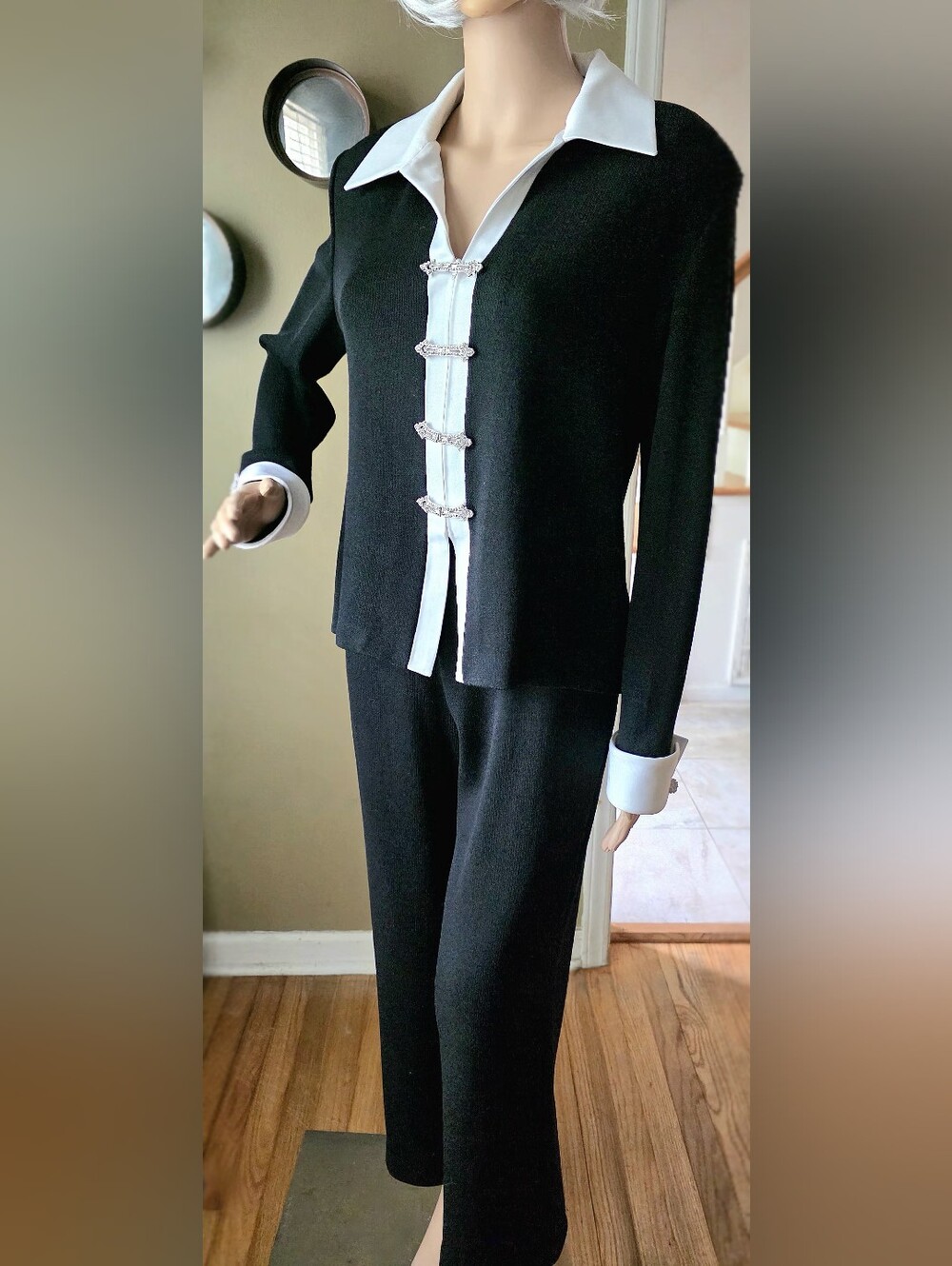 Vintage St John Marie Gray Black White Knit Pantsuit Rhinestone Clasps